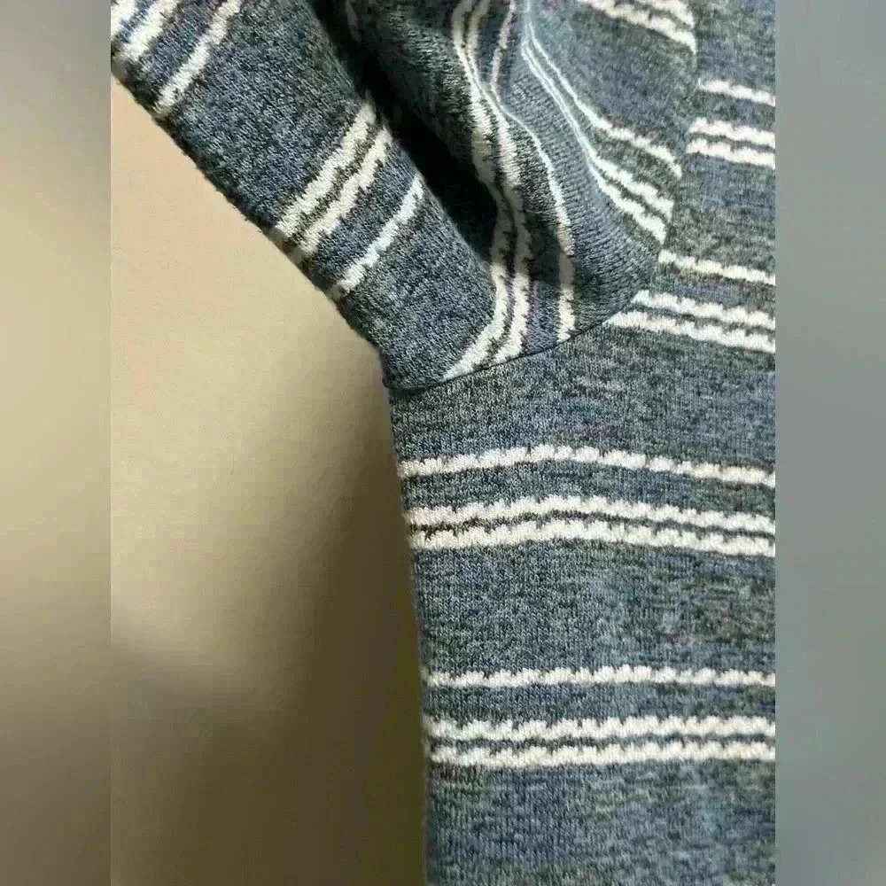 Chico’s 3/4 Sleeve Lightweight Blue Striped Sweater Waist Tie | Women’s 1/M/8‎ - Picture 7 of 8